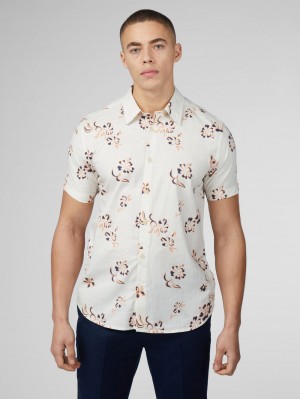 Ben Sherman Signature Linear Floral Shirts White | 751942-BWG